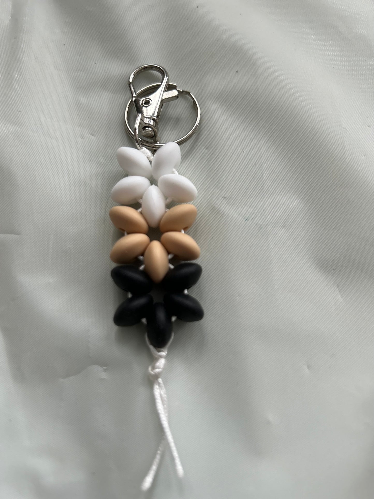 Triple brown flower keychain