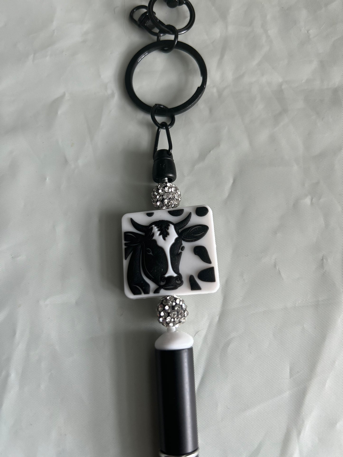 Cow beaded pen with clasp