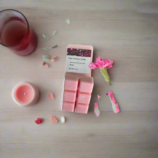 Soy wax melt scented in rose