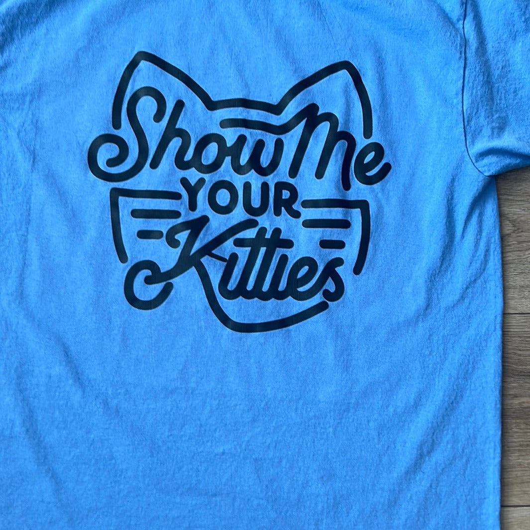 Show me your kitties graphic tee