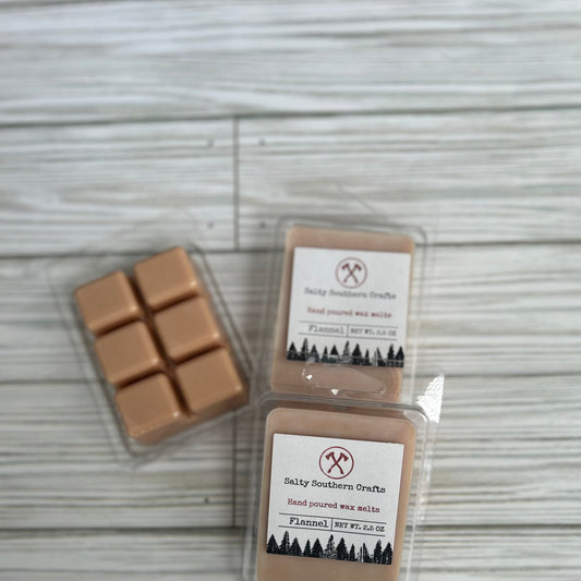 Soy wax melt scented in flannel