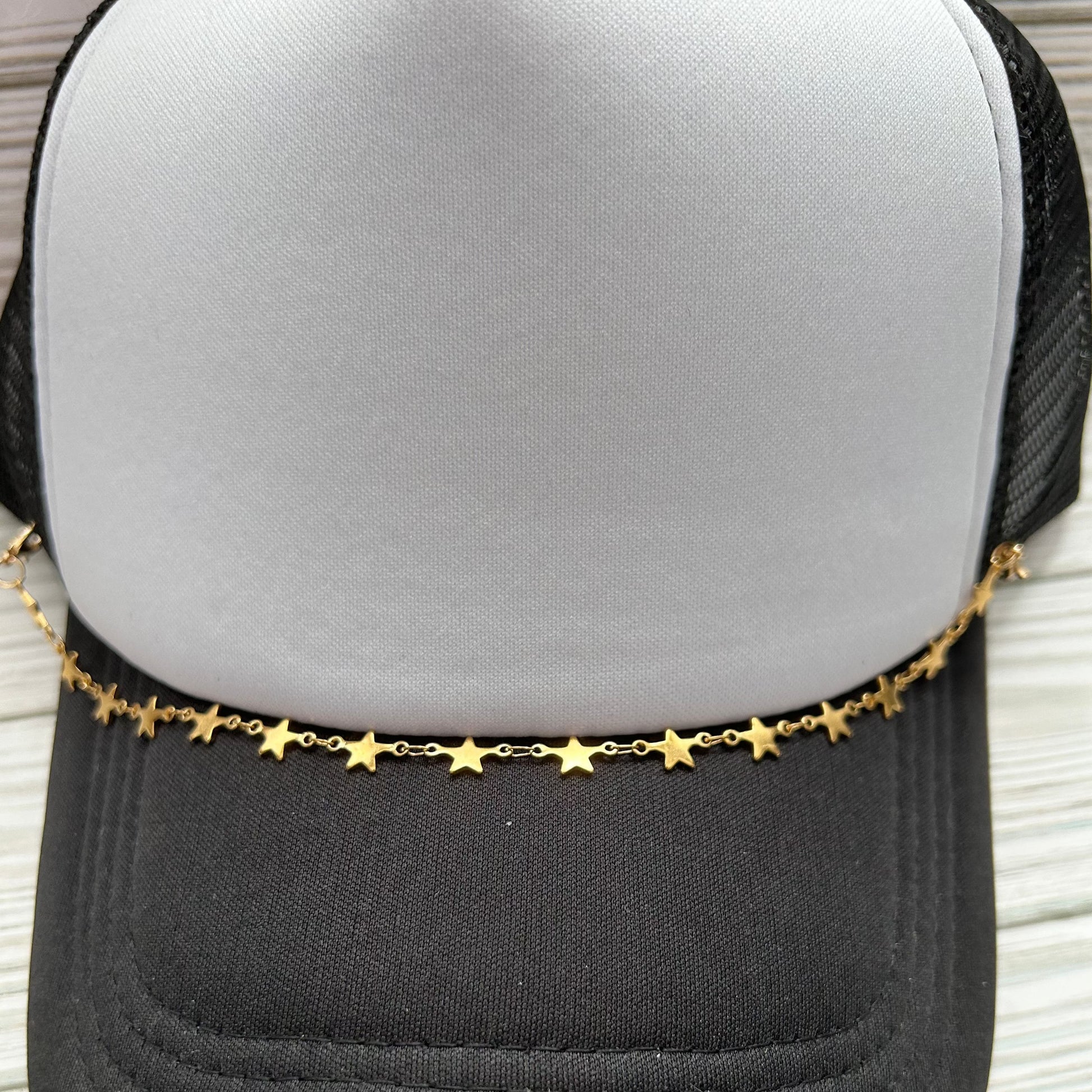 Trucker star hat chain for a trucker hat